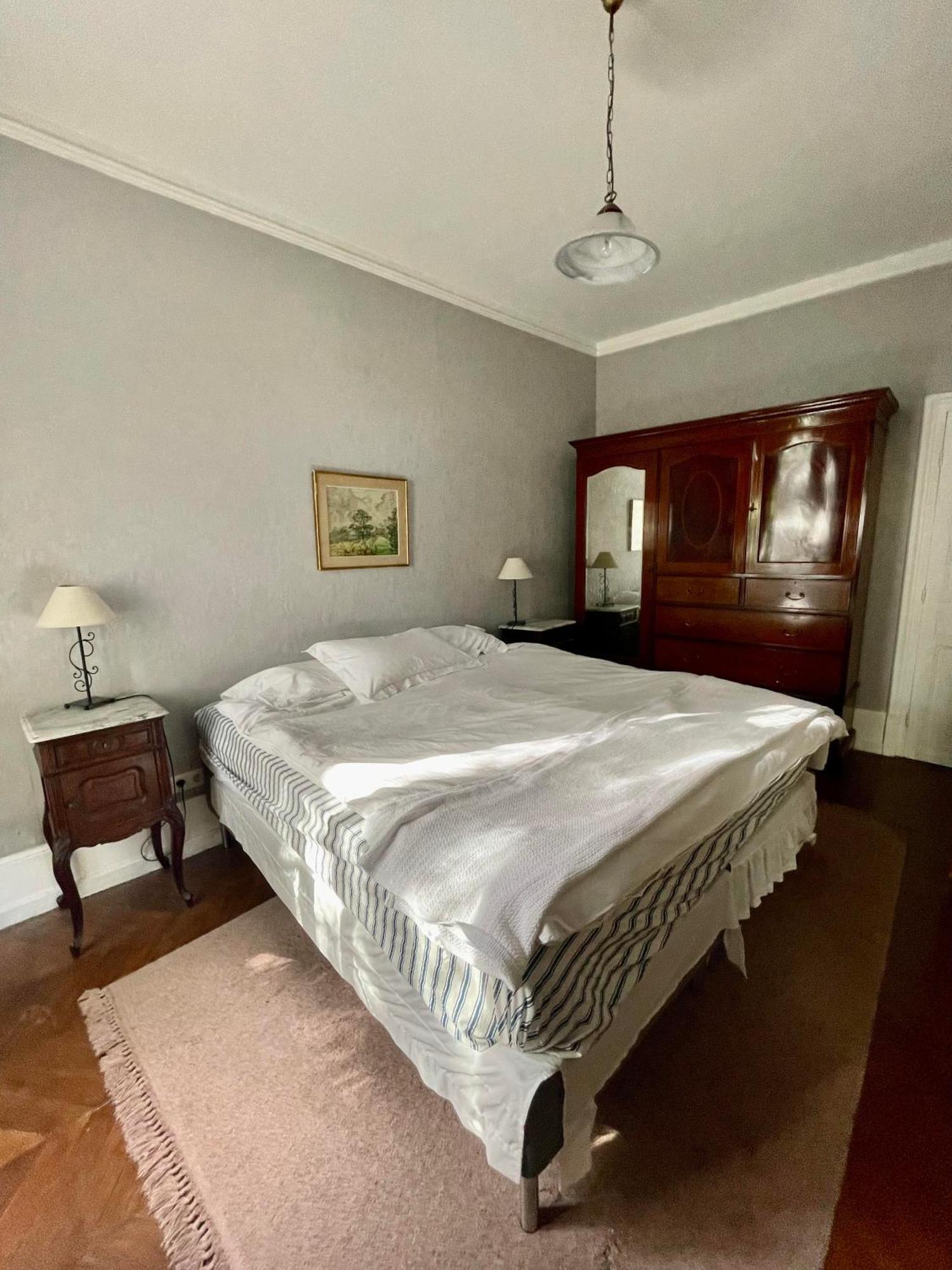L'Escapade Place Voltaire Vermenton 외부 사진